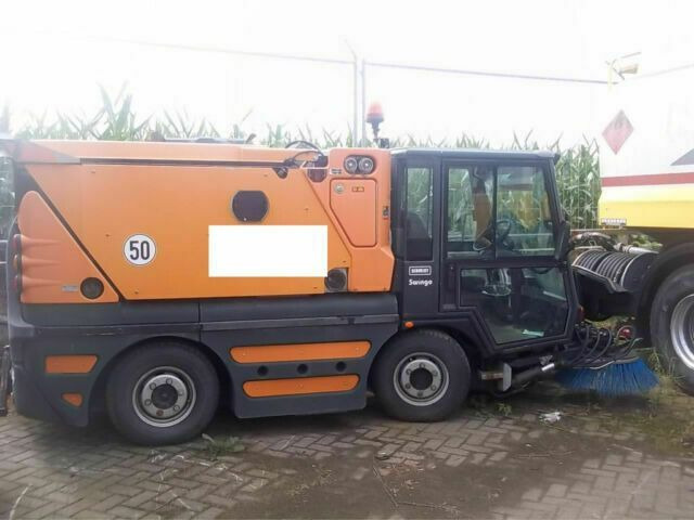 Schmidt Compact 200 German Maschine - Road sweeper: picture 1 Schmidt Compact 200 German Maschine - Road sweeper: picture 1