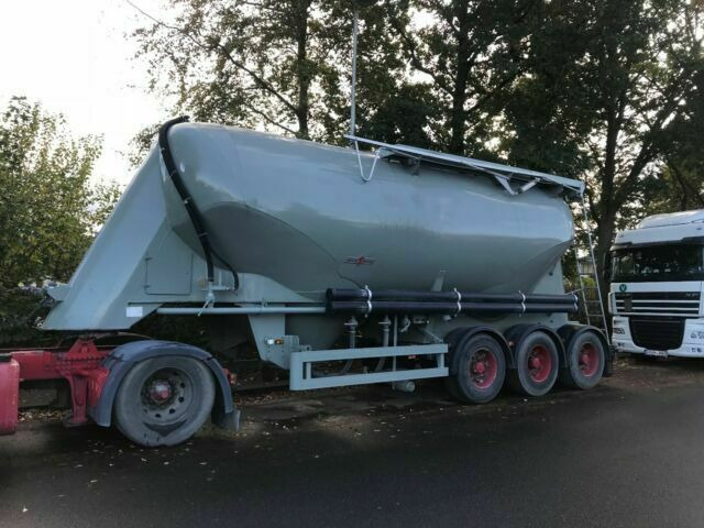 Spitzer SF 2734/2P Zement/Silo - Tank semi-trailer: picture 1 Spitzer SF 2734/2P Zement/Silo - Tank semi-trailer: picture 1