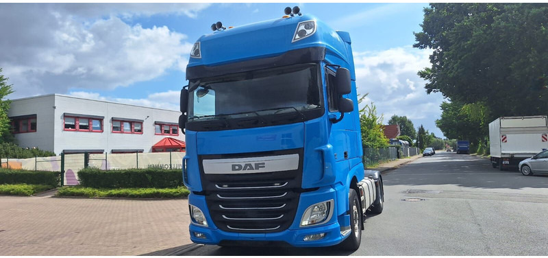 DAF XF106/460 - Tractor unit: picture 3 DAF XF106/460 - Tractor unit: picture 3