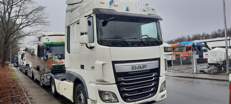 DAF XF106-460FT SZM Spoiler - Tractor unit: picture 1 DAF XF106-460FT SZM Spoiler - Tractor unit: picture 1