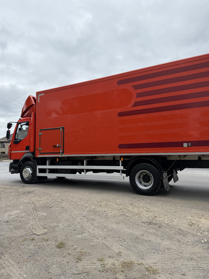 Refrigerator truck 2015 Renault D Refrigerated Truck: picture 22 Refrigerator truck 2015 Renault D Refrigerated Truck: picture 22