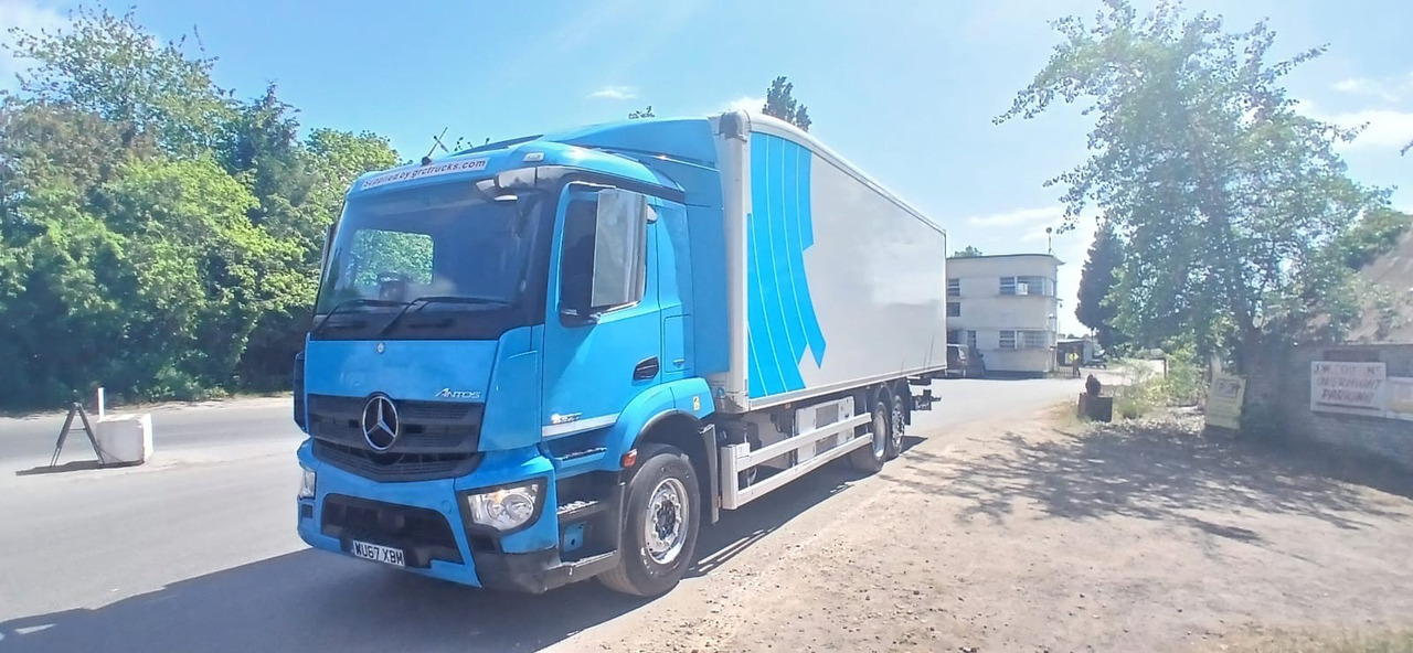 2017 Mercedes Antos 2527 Refrigerated Truck - Refrigerator truck: picture 2 2017 Mercedes Antos 2527 Refrigerated Truck - Refrigerator truck: picture 2