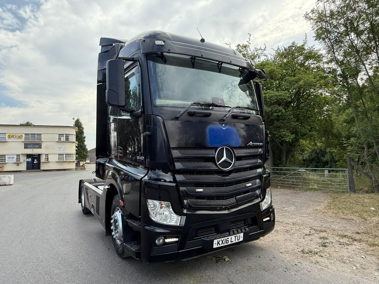 2016 Mercedes Actros 1840 Tractor Unit - Tractor unit: picture 2 2016 Mercedes Actros 1840 Tractor Unit - Tractor unit: picture 2