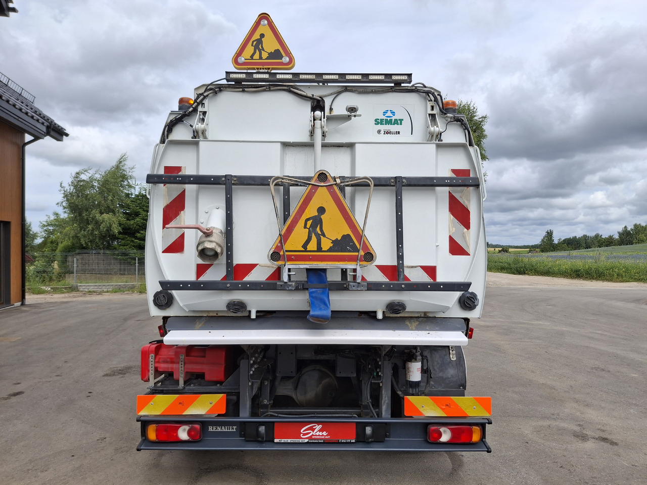 RENAULT Midlum 220 Zamiatarka Johnston VS500 Szczotki L/R Obie Strony Napęd Hydrostatyczny 2012r - Road sweeper: picture 5 RENAULT Midlum 220 Zamiatarka Johnston VS500 Szczotki L/R Obie Strony Napęd Hydrostatyczny 2012r - Road sweeper: picture 5