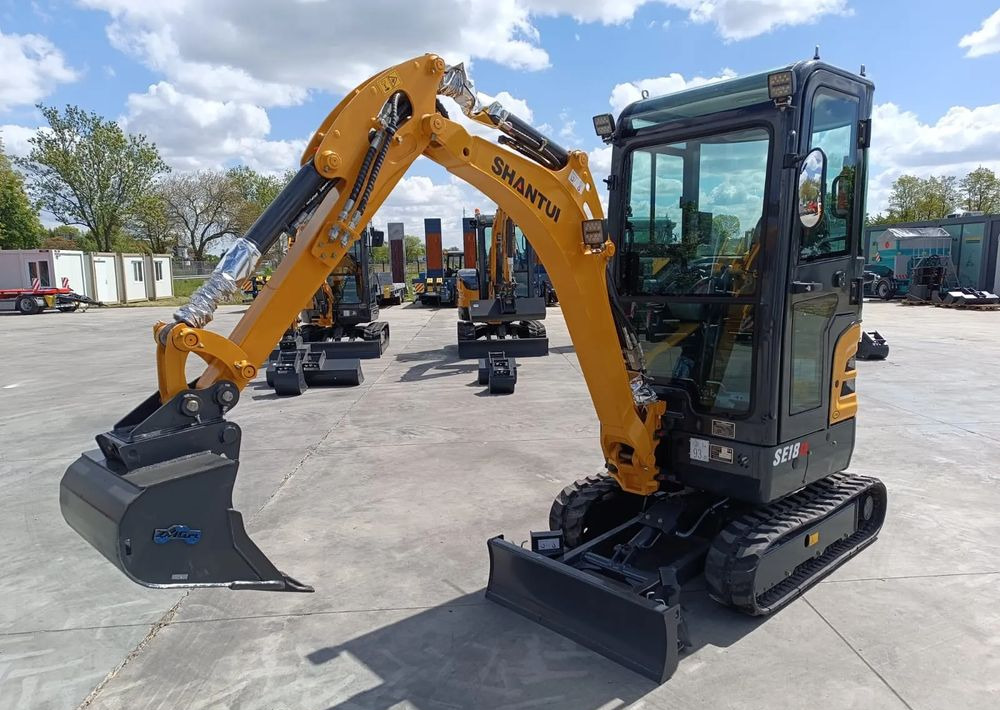 Inny Shantui SE18SR - Mini excavator: picture 1 Inny Shantui SE18SR - Mini excavator: picture 1