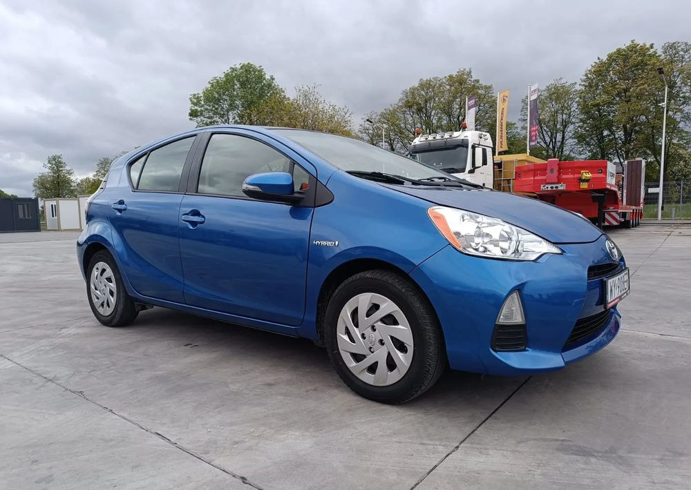 Toyota Prius - Car: picture 1 Toyota Prius - Car: picture 1
