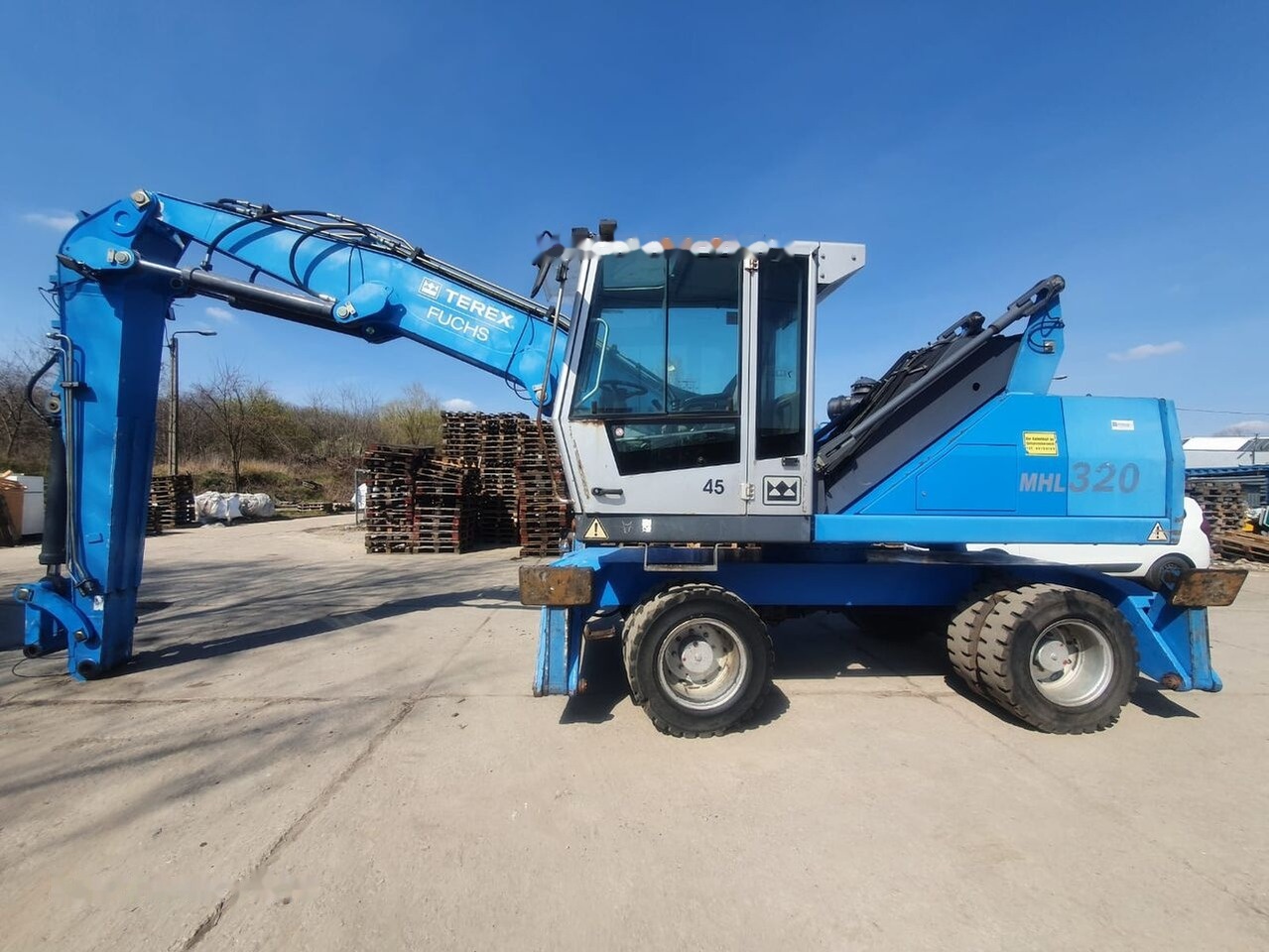 Fuchs MHL 320 D MZS - Waste/ Industry handler: picture 1 Fuchs MHL 320 D MZS - Waste/ Industry handler: picture 1