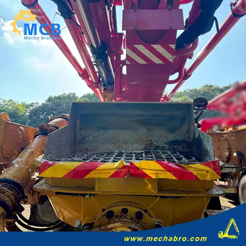 SANY SY5230THBF - Concrete pump truck: picture 5 SANY SY5230THBF - Concrete pump truck: picture 5