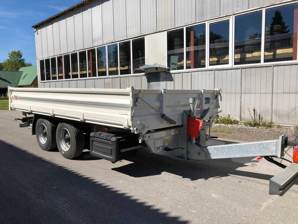 Fliegl TSK 118 3-WAY TIP  - Tipper trailer: picture 4 Fliegl TSK 118 3-WAY TIP  - Tipper trailer: picture 4