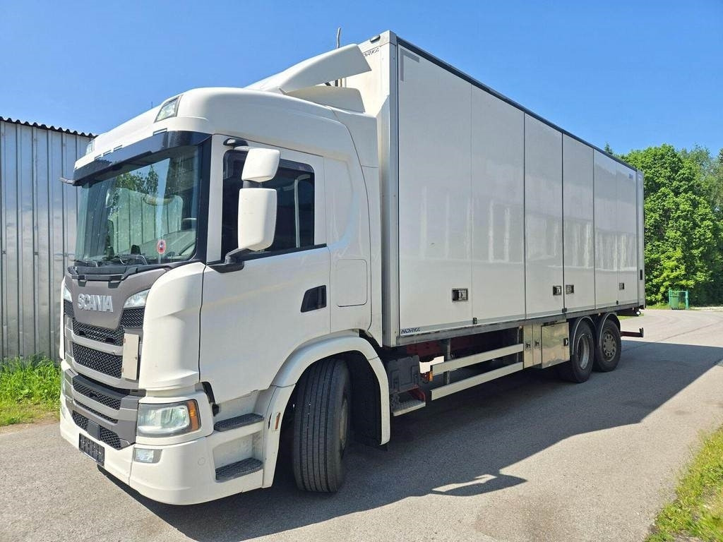 Scania G370 6X2 SIDEOPENING  - Box truck: picture 4 Scania G370 6X2 SIDEOPENING  - Box truck: picture 4