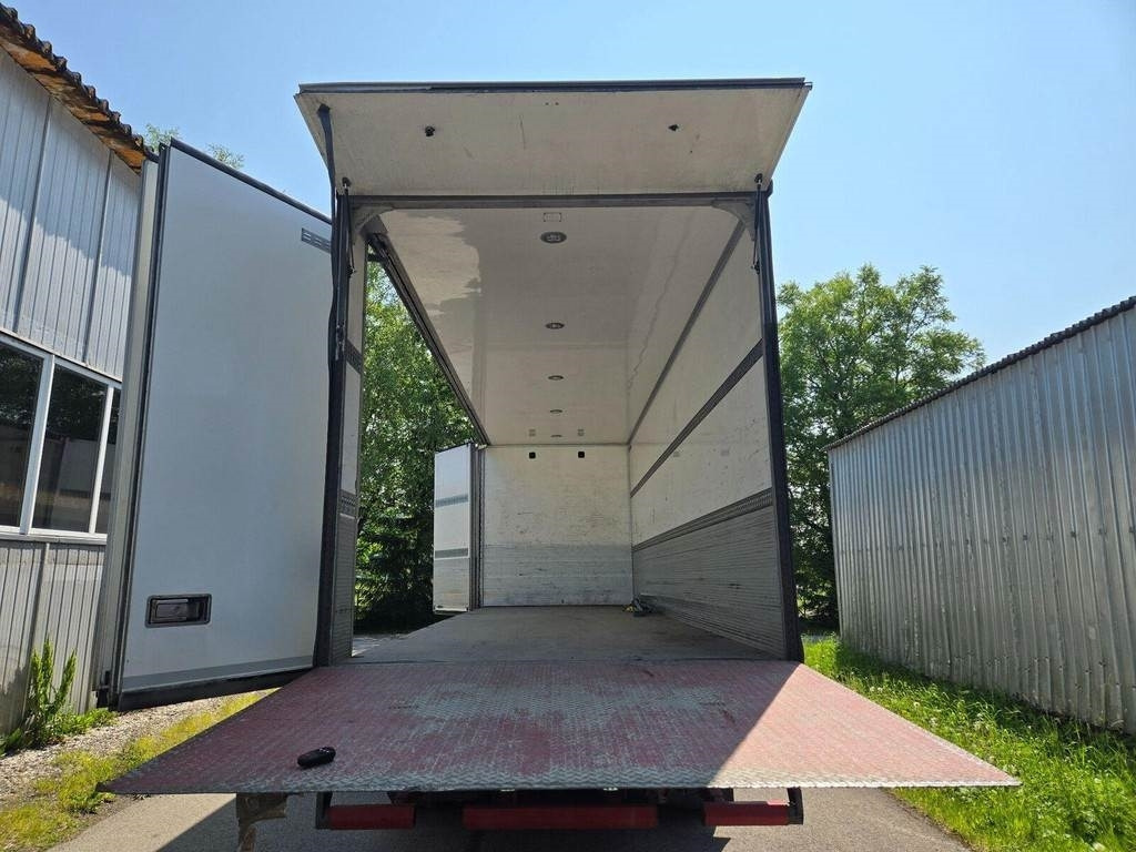 Scania G370 6X2 SIDEOPENING  - Box truck: picture 3 Scania G370 6X2 SIDEOPENING  - Box truck: picture 3