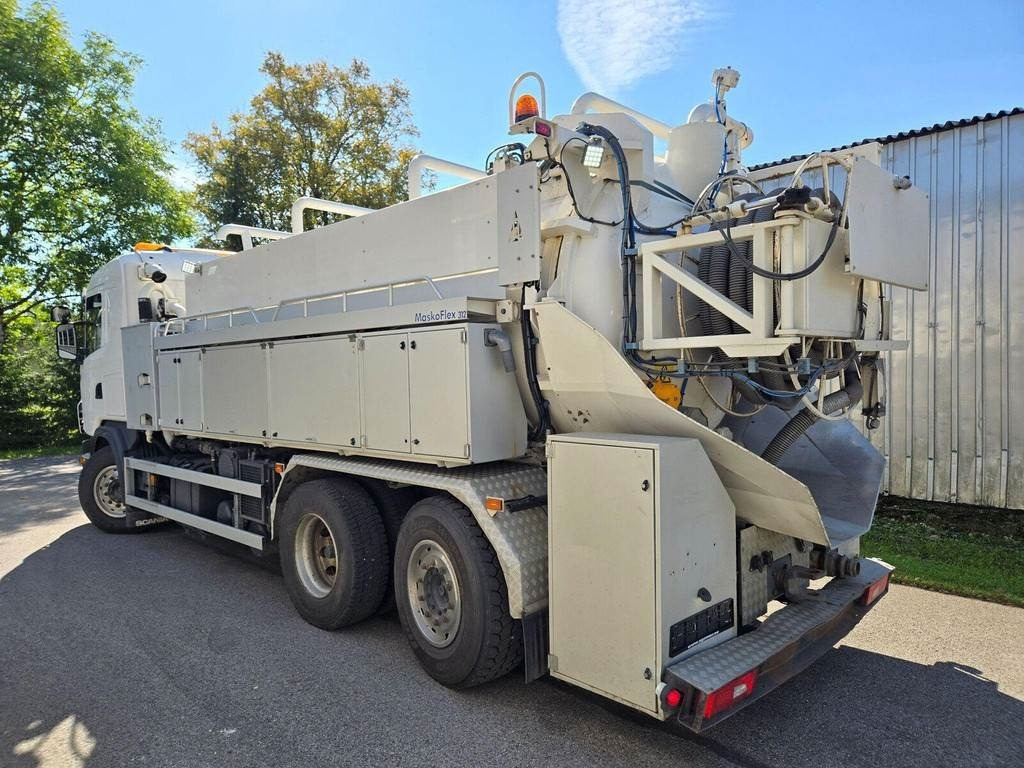 Scania G420 6X2 J. Hvidtved Larsen  - Vacuum truck: picture 2 Scania G420 6X2 J. Hvidtved Larsen  - Vacuum truck: picture 2