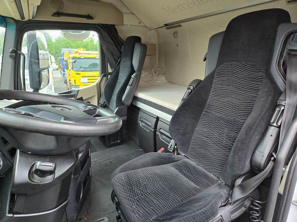 Mercedes-Benz ACTROS 1845 4X2 HYDRAULICS + KNAPEN TRAILER - Tractor unit: picture 5 Mercedes-Benz ACTROS 1845 4X2 HYDRAULICS + KNAPEN TRAILER - Tractor unit: picture 5