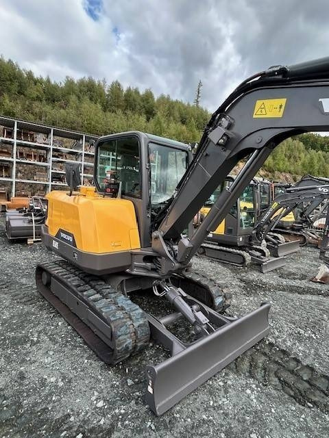 Volvo EC 60 E - Mini excavator: picture 4 Volvo EC 60 E - Mini excavator: picture 4