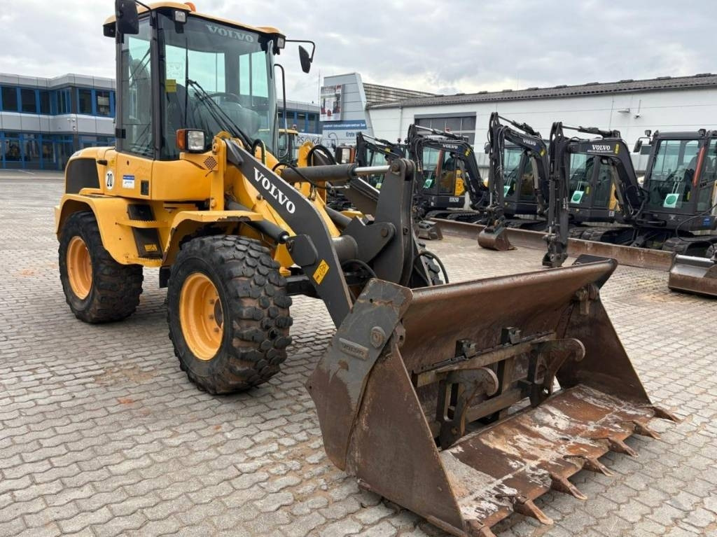 Volvo L 35 G - Wheel loader: picture 2 Volvo L 35 G - Wheel loader: picture 2