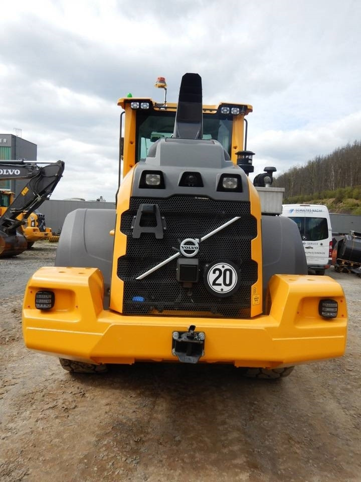 Volvo L 70 H - Wheel loader: picture 4 Volvo L 70 H - Wheel loader: picture 4