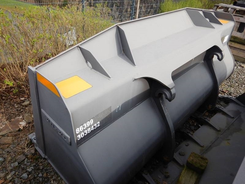 Volvo Schaufel für L60H - Bucket for Construction machinery: picture 3 Volvo Schaufel für L60H - Bucket for Construction machinery: picture 3