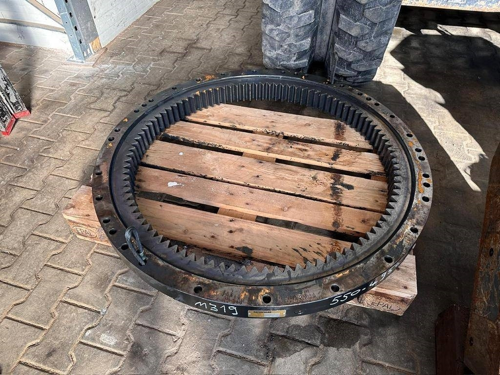 CAT 550-4954 - Drehkranz - Frame/ Chassis for Construction machinery: picture 2 CAT 550-4954 - Drehkranz - Frame/ Chassis for Construction machinery: picture 2
