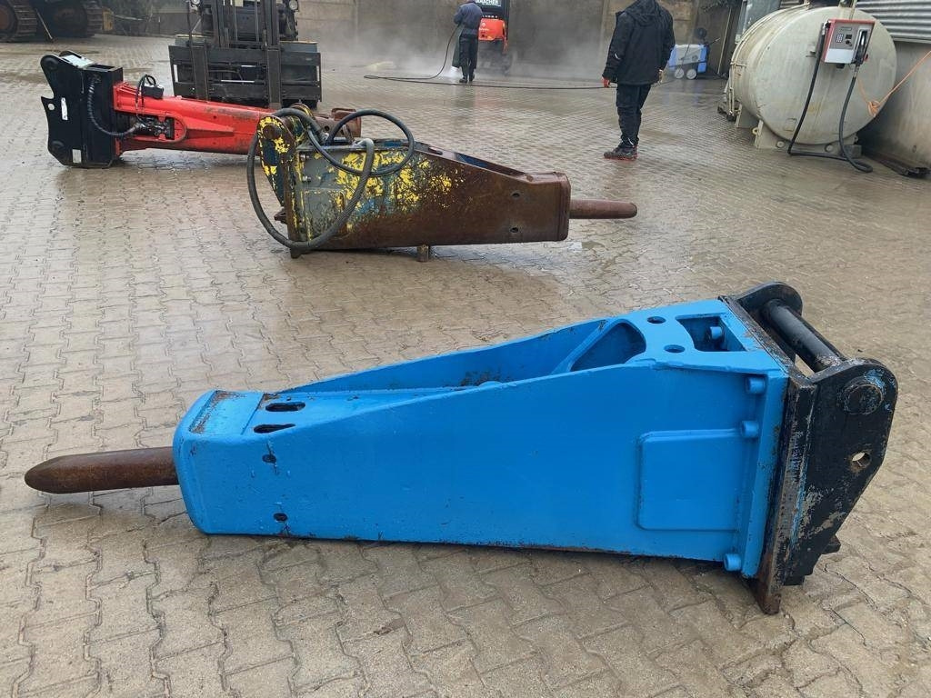 Krupp HM720-1CS with Lehnoff MS21 adaptor - Hydraulic hammer for Construction machinery: picture 4 Krupp HM720-1CS with Lehnoff MS21 adaptor - Hydraulic hammer for Construction machinery: picture 4