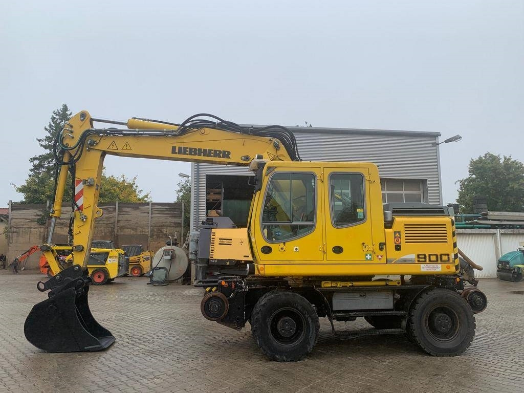 Liebherr A900C ZW Litronic - Wheel excavator: picture 2 Liebherr A900C ZW Litronic - Wheel excavator: picture 2