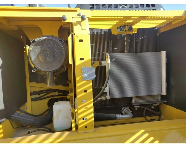 2019 Komatsu PC240 - Crawler excavator: picture 2 2019 Komatsu PC240 - Crawler excavator: picture 2