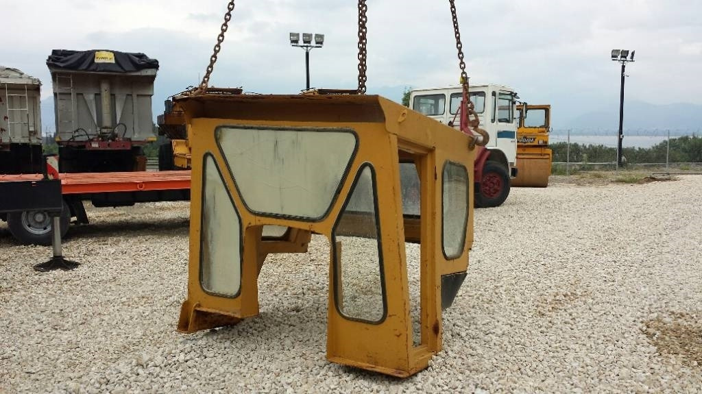 CAT Καμπίνα Caterpillar - Cab for Construction machinery: picture 2 CAT Καμπίνα Caterpillar - Cab for Construction machinery: picture 2