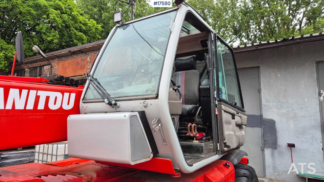 Telescopic handler 2001 Manitou MRT 2145: picture 13