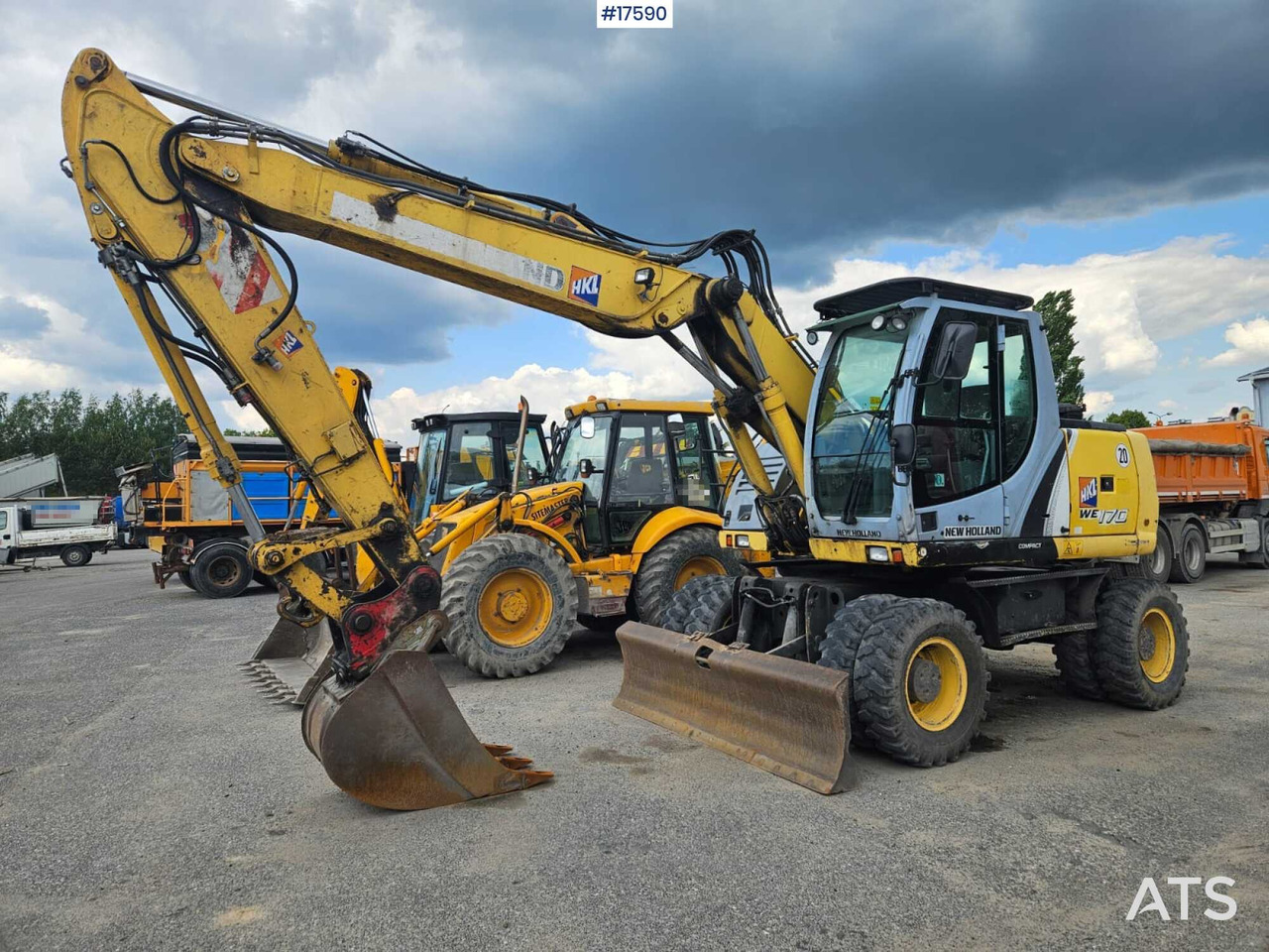 2010, New Holland WL 170C - Telescopic handler: picture 1 2010, New Holland WL 170C - Telescopic handler: picture 1