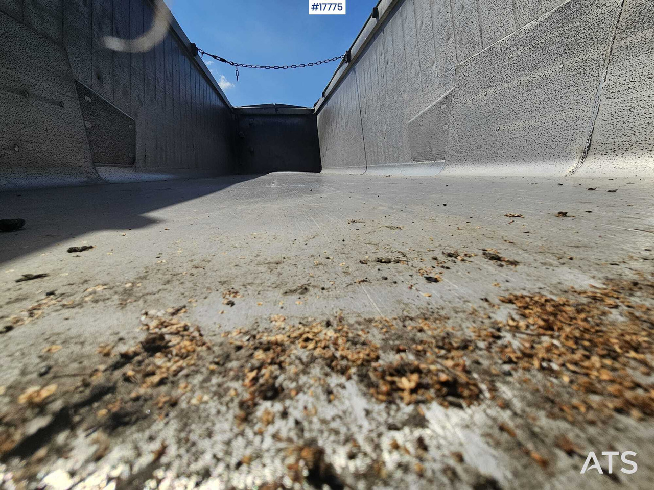 Tipper semi-trailer 2013 Schmitz SKI 24: picture 15 Tipper semi-trailer 2013 Schmitz SKI 24: picture 15