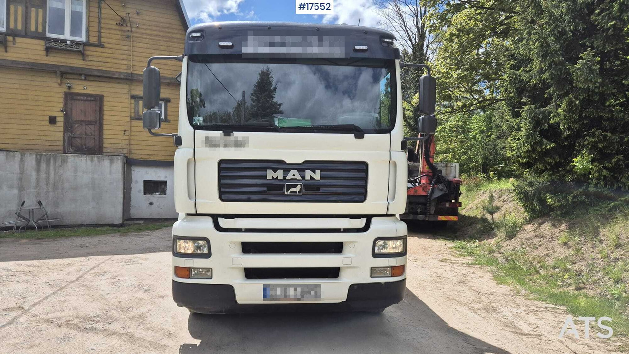 Box truck MAN 35.430 (2005) with HDS PALFINGER PK23002 (2005) - Box truck: picture 2 Box truck MAN 35.430 (2005) with HDS PALFINGER PK23002 (2005) - Box truck: picture 2