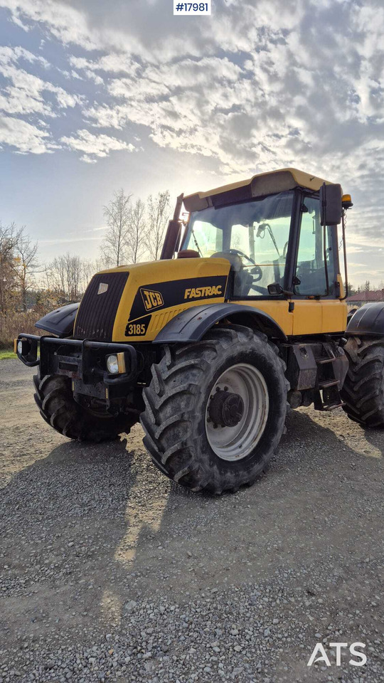 JCB HMV Fastrack 3185 agricultural tractor (2001) - Farm tractor: picture 2 JCB HMV Fastrack 3185 agricultural tractor (2001) - Farm tractor: picture 2