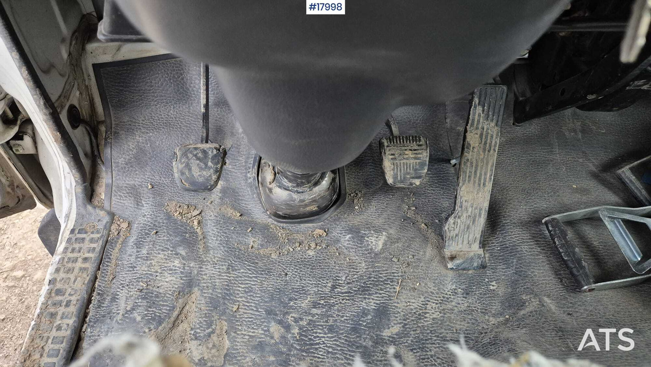 Tipper TOYOTA DYNA 3.5t dump truck (1999): picture 16 Tipper TOYOTA DYNA 3.5t dump truck (1999): picture 16