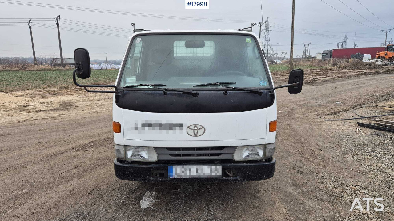 TOYOTA DYNA 3.5t dump truck (1999) - Tipper: picture 2 TOYOTA DYNA 3.5t dump truck (1999) - Tipper: picture 2