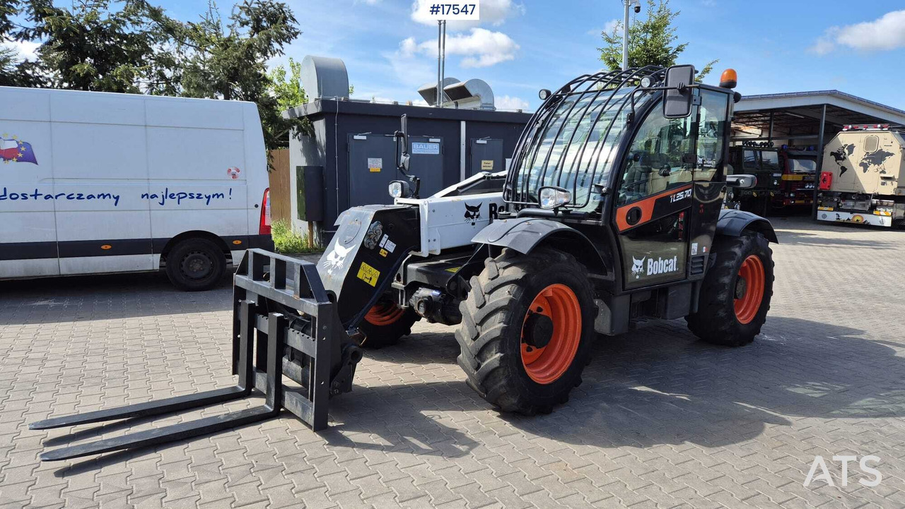 Telescopic wheel loaders BOBCAT TL35-70 (2018) - Telescopic handler: picture 1 Telescopic wheel loaders BOBCAT TL35-70 (2018) - Telescopic handler: picture 1