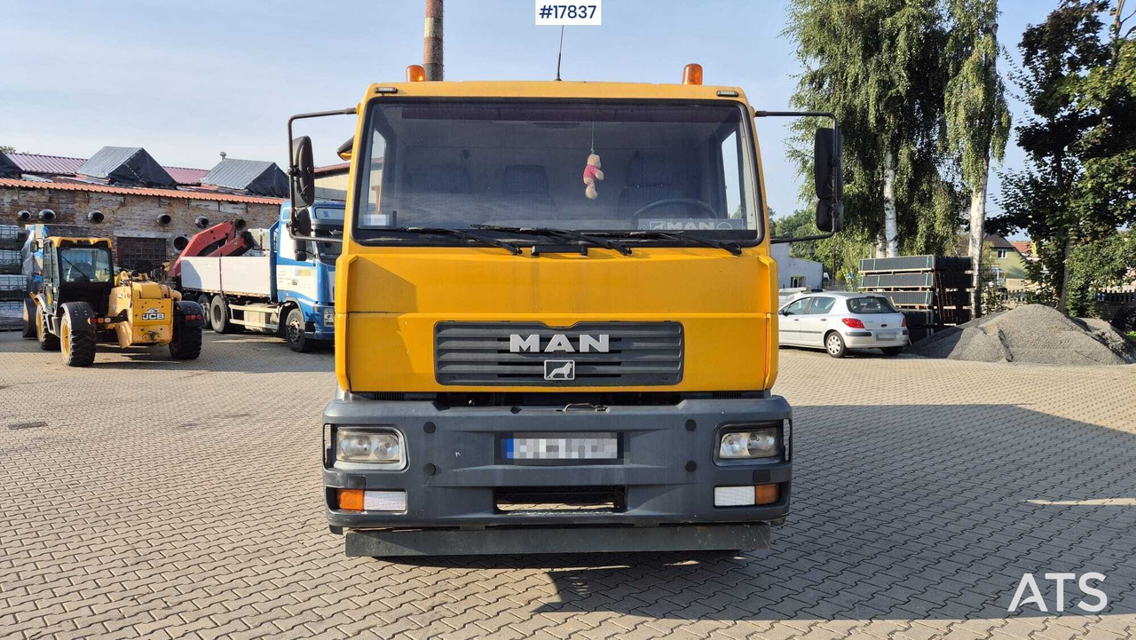 Tipper MAN 18.225 LC (2003) - Tipper: picture 2 Tipper MAN 18.225 LC (2003) - Tipper: picture 2