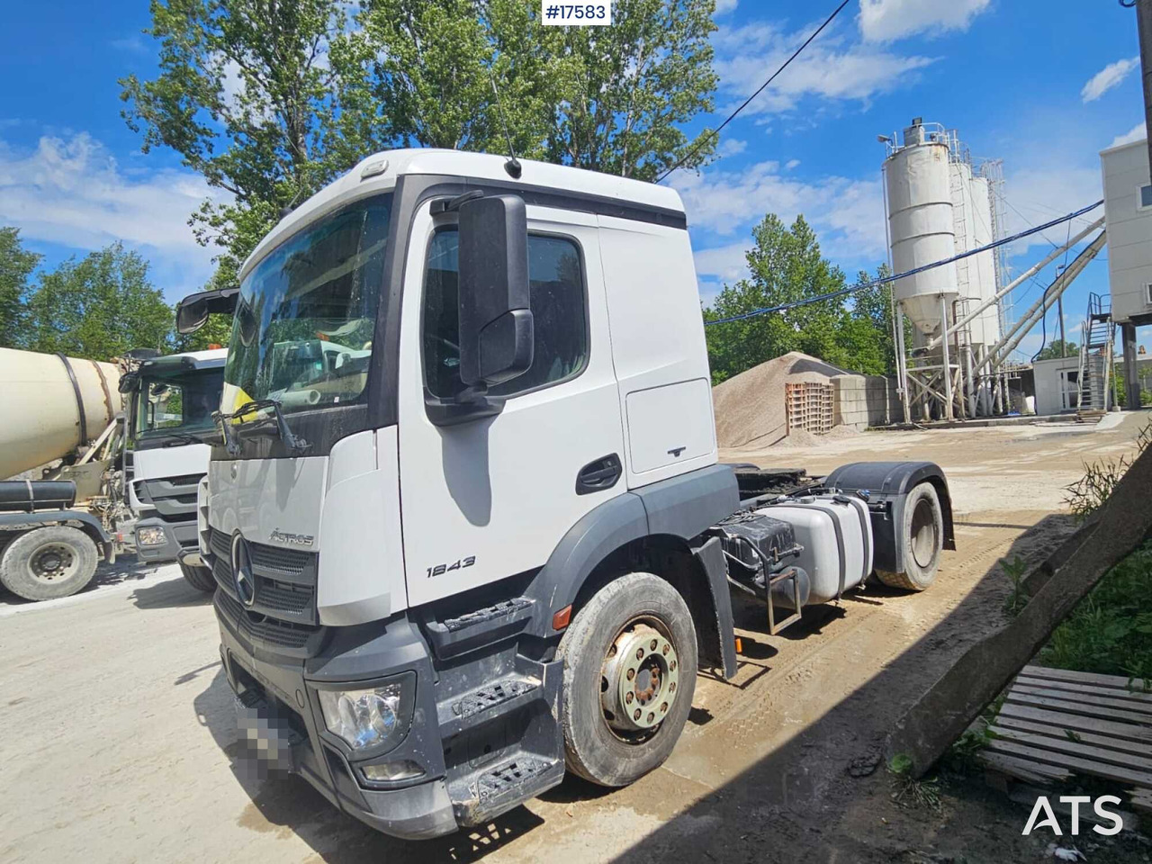 2017 Mercedes-Benz Actros - Tractor unit: picture 3 2017 Mercedes-Benz Actros - Tractor unit: picture 3