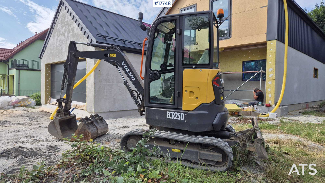 Leasing of  VOLVO ECR25D Mini Crawler Excavator (2021) VOLVO ECR25D Mini Crawler Excavator (2021): picture 8