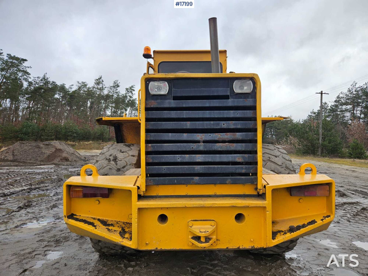Wheel loader VOLVO 4500 (1984) - Wheel loader: picture 4 Wheel loader VOLVO 4500 (1984) - Wheel loader: picture 4