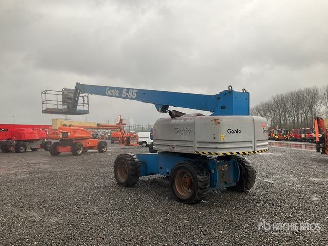 2007 Genie S-85 Diesel Telescopic Boom Lift - Telescopic boom: picture 3 2007 Genie S-85 Diesel Telescopic Boom Lift - Telescopic boom: picture 3