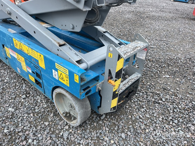 2008 Genie GS-2032 Electric Scissor Lift - Scissor lift: picture 5 2008 Genie GS-2032 Electric Scissor Lift - Scissor lift: picture 5
