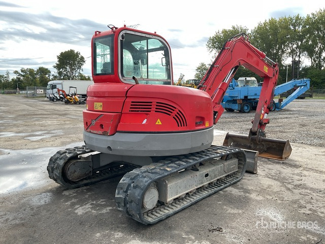 2013 Volvo ECR88PLUS (Inoperable) Tracked Excavator - Crawler excavator: picture 3 2013 Volvo ECR88PLUS (Inoperable) Tracked Excavator - Crawler excavator: picture 3