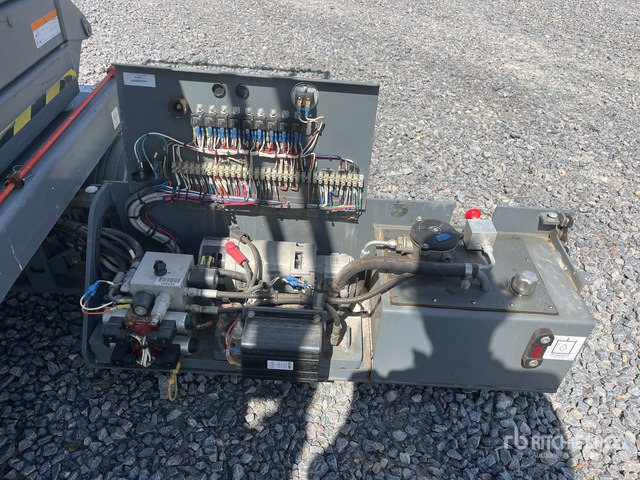 2014 Skyjack SJIII-4632 Scissor Lift - Scissor lift: picture 5 2014 Skyjack SJIII-4632 Scissor Lift - Scissor lift: picture 5