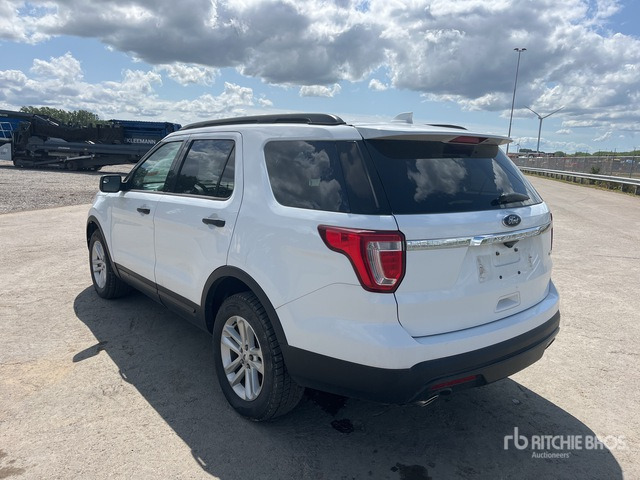 2015 Ford Explorer Base 3.5 4WD SUV - SUV: picture 3 2015 Ford Explorer Base 3.5 4WD SUV - SUV: picture 3