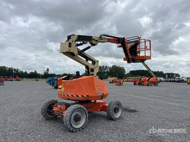 2015 JLG 340AJ 4WD Diesel Articulating Boom Lift - Articulated boom: picture 2 2015 JLG 340AJ 4WD Diesel Articulating Boom Lift - Articulated boom: picture 2
