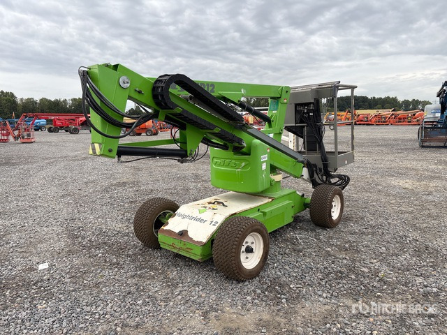 2016 Nifty-Lift HR12NE 2WD Electric Articulating Boom Lift - Articulated boom: picture 1 2016 Nifty-Lift HR12NE 2WD Electric Articulating Boom Lift - Articulated boom: picture 1