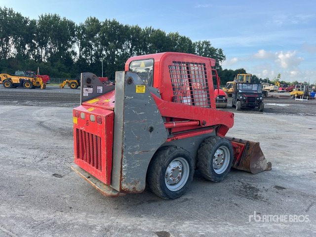 2017 Gehl Skid Steer Loader - Skid steer loader: picture 4 2017 Gehl Skid Steer Loader - Skid steer loader: picture 4