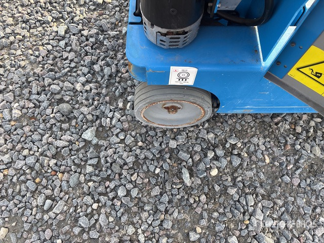 2018 Genie GRC-12 Telescopic Boom Lift - Vertical mast lift: picture 5 2018 Genie GRC-12 Telescopic Boom Lift - Vertical mast lift: picture 5