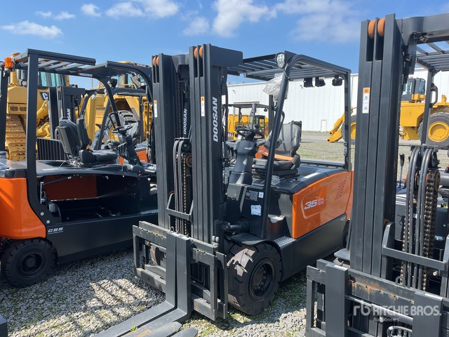 2023 Doosan B35X-7 PLUS Electric Forklift - Electric forklift: picture 1 2023 Doosan B35X-7 PLUS Electric Forklift - Electric forklift: picture 1