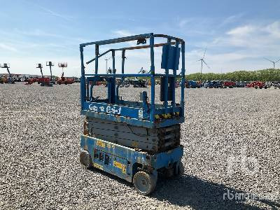 GENIE GS-1932 (Inoperable) - Scissor lift: picture 4 GENIE GS-1932 (Inoperable) - Scissor lift: picture 4