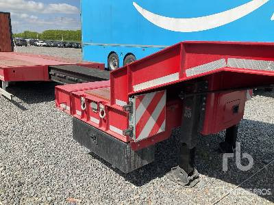 GVN - Low loader semi-trailer: picture 5 GVN - Low loader semi-trailer: picture 5